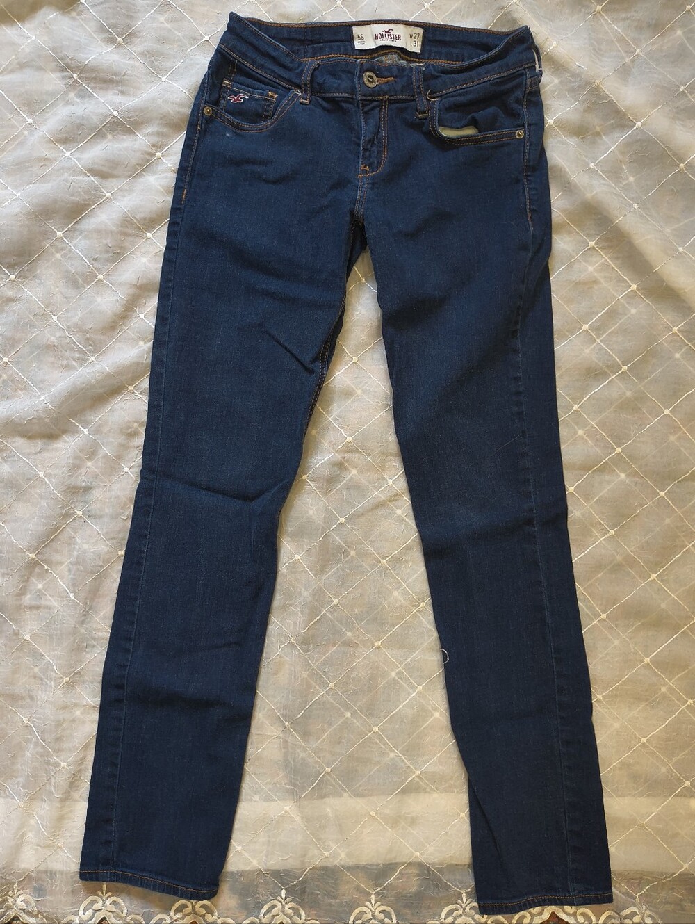 Y2K Hollister Women’s Dark Blue Skinny Jeans with Contrast Stitching